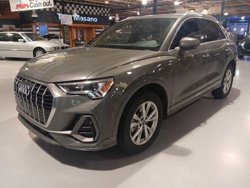 Chronos Gray Metallic 2025 Audi Q3 Premium 45 TFSI S line quattro Tiptronic
