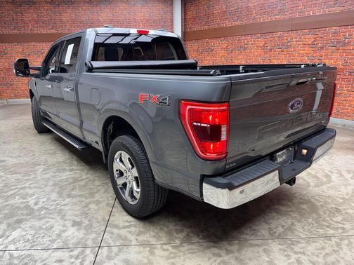 Carbonized Gray Metallic 2022 Ford F-150 XLT