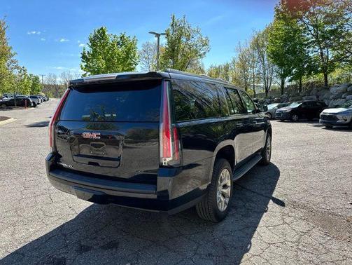 Onyx Black 2015 GMC Yukon XL 1500 SLT