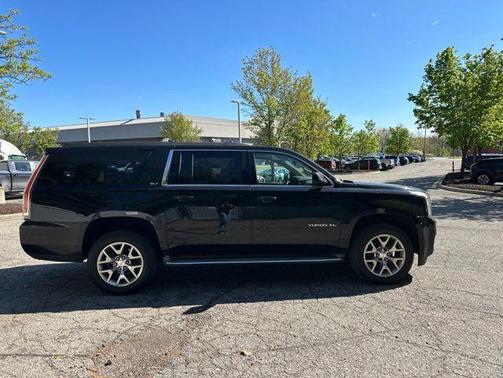 Onyx Black 2015 GMC Yukon XL 1500 SLT
