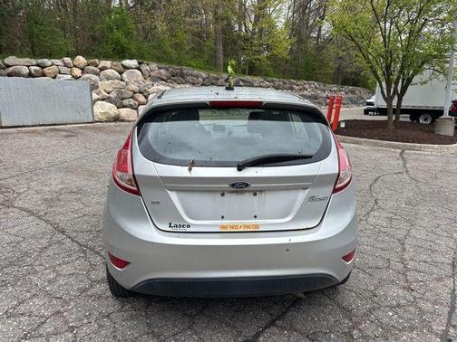 Ingot Silver 2016 Ford Fiesta SE