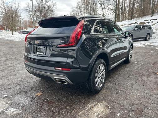 2020 Cadillac XT4 Premium Luxury
