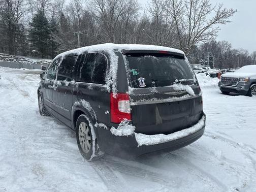 2015 Chrysler Town & Country Touring