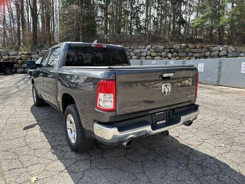 Granite Crystal Metallic Clearcoat 2019 RAM 1500 Big Horn