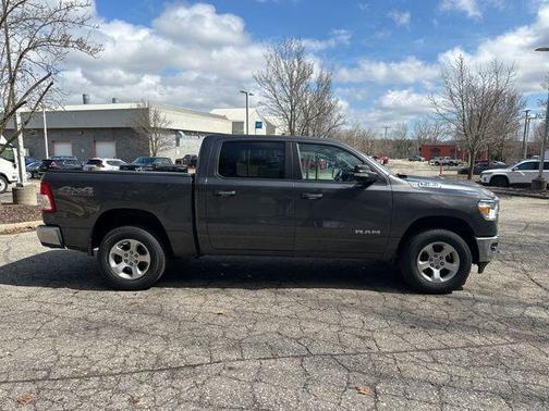 Granite Crystal Metallic Clearcoat 2019 RAM 1500 Big Horn