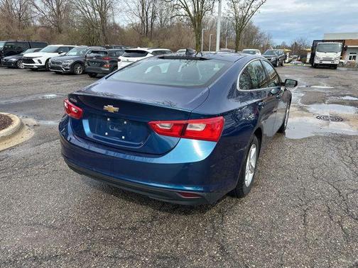 Pacific Blue Metallic 2019 Chevrolet Malibu 1LS