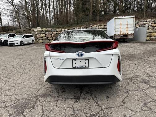 2022 Toyota Prius Prime LE