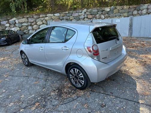 2014 Toyota Prius c One