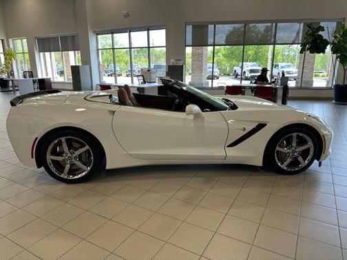 Arctic White 2014 Chevrolet Corvette Stingray Base