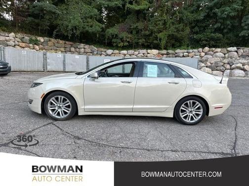2014 Lincoln MKZ Base