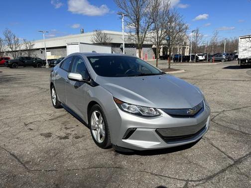 2018 Chevrolet Volt LT