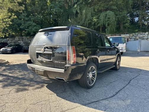 2013 Cadillac Escalade Premium