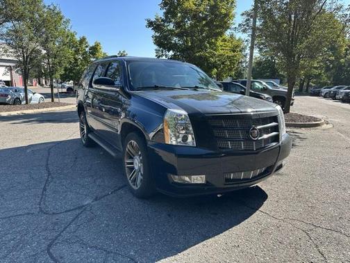 2013 Cadillac Escalade Premium