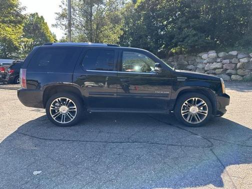 2013 Cadillac Escalade Premium