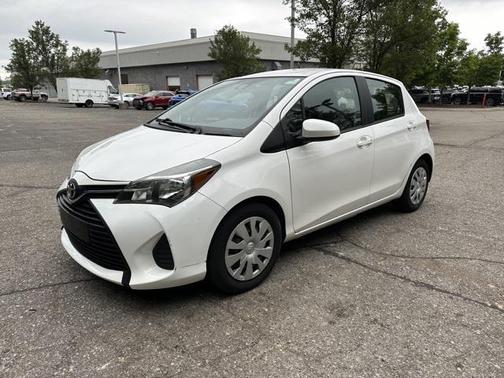 2017 Toyota Yaris L