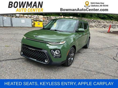 Undercover Green 2020 Kia Soul EX