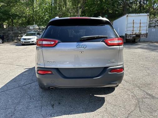 2018 Jeep Cherokee Latitude