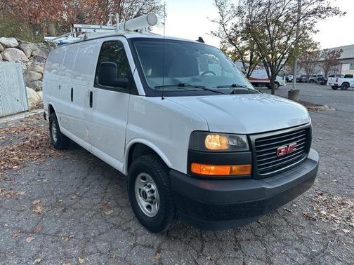 2023 GMC Savana 2500 Work Van