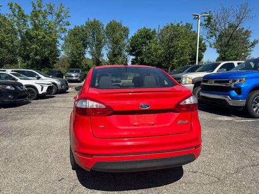 Race Red 2015 Ford Fiesta SE
