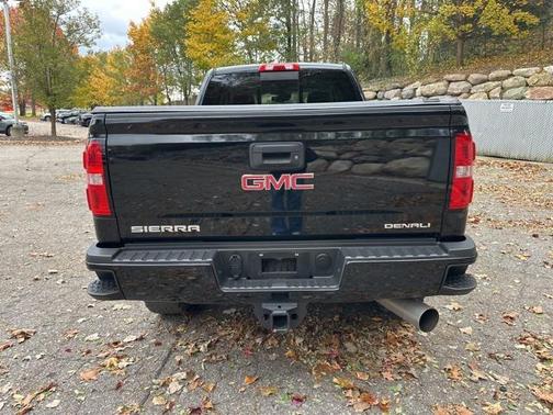 2018 GMC Sierra 2500 Denali