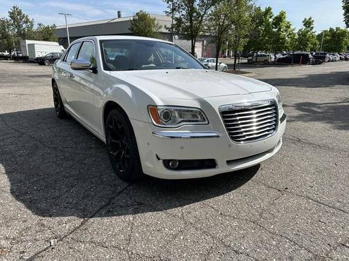 2011 Chrysler 300 Limited