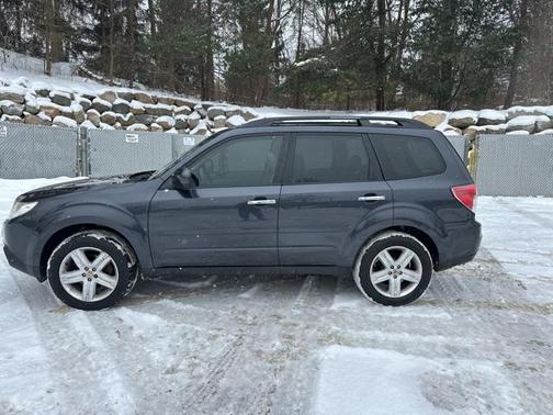 2010 Subaru Forester 2.5 X Limited