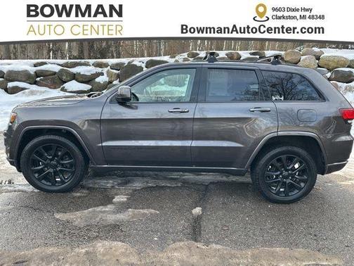 2021 Jeep Grand Cherokee Laredo