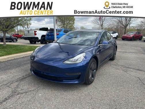 Deep Blue Metallic 2019 Tesla Model 3 Long Range