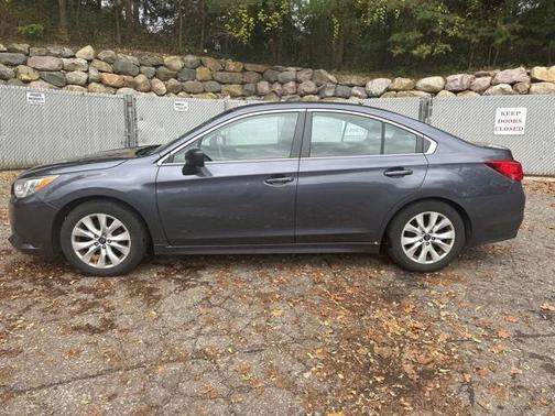 2017 Subaru Legacy Base