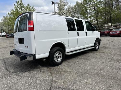 2023 GMC Savana 2500 Work Van