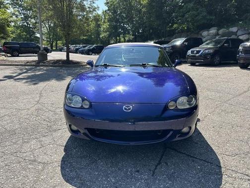 2003 Mazda MX-5 Miata Base