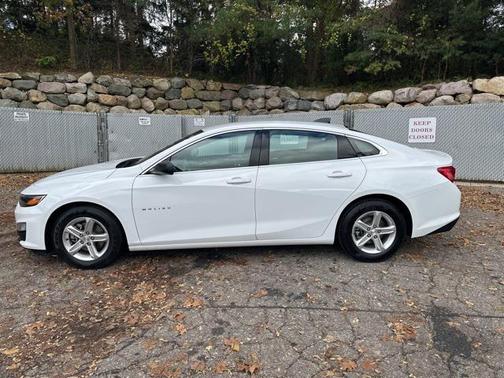 2023 Chevrolet Malibu 1LS