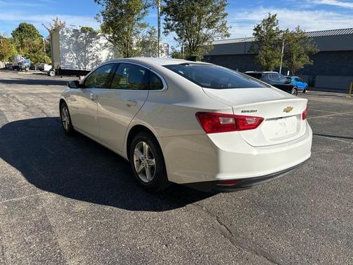2023 Chevrolet Malibu 1LS