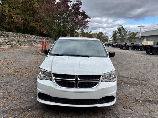 2016 Dodge Grand Caravan AVP/SE