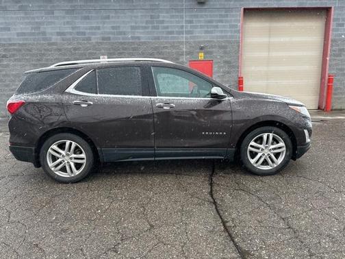 2020 Chevrolet Equinox Premier w/2LZ
