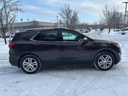 2020 Chevrolet Equinox Premier w/2LZ