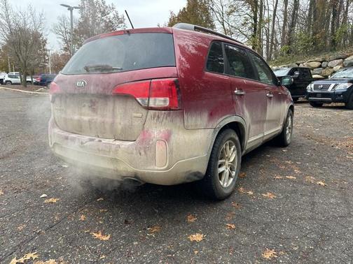 2015 Kia Sorento LX