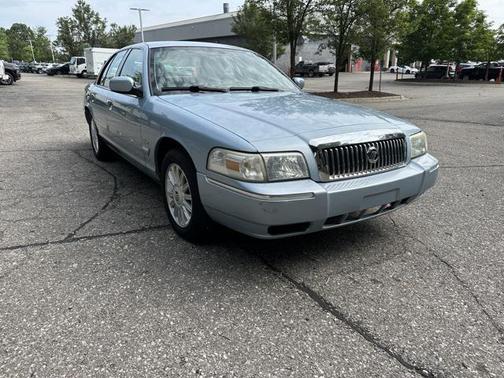 2010 Mercury Grand Marquis LS (Fleet Only)