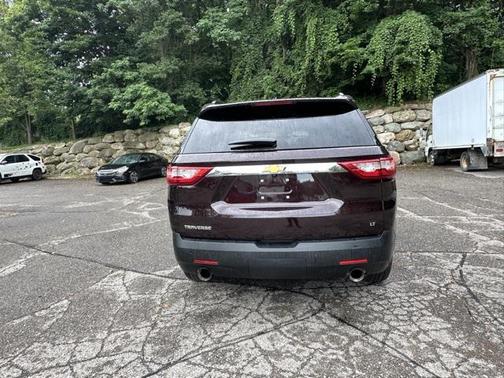 2021 Chevrolet Traverse LT Cloth