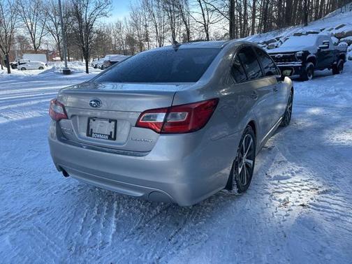 2016 Subaru Legacy Limited
