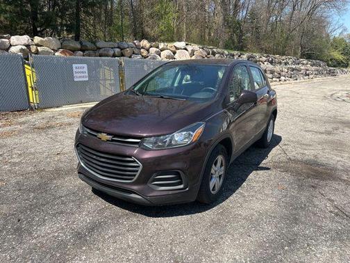Black Cherry Metallic 2020 Chevrolet Trax LS
