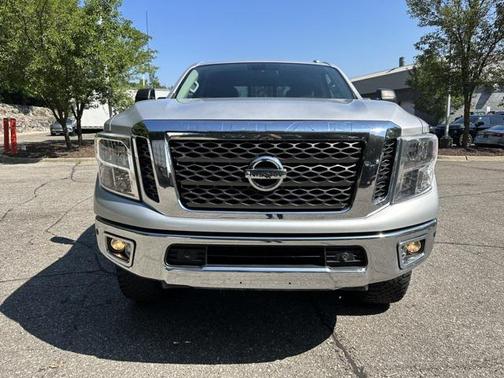 2016 Nissan Titan XD S