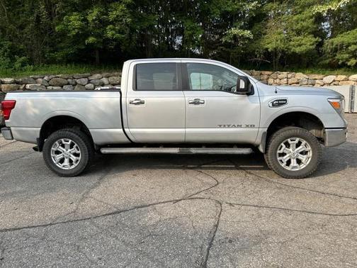 2016 Nissan Titan XD S