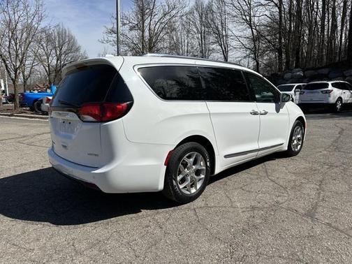 2018 Chrysler Pacifica Limited