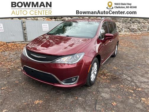 2018 Chrysler Pacifica Touring-L