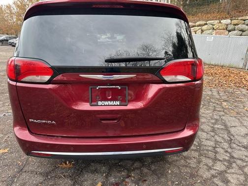 2018 Chrysler Pacifica Touring-L