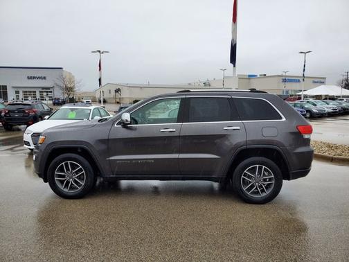 Photo 3 of 26 of 2019 Jeep Grand Cherokee Limited