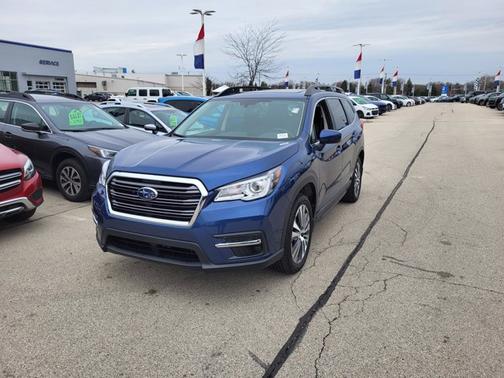 Photo 2 of 30 of 2021 Subaru Ascent Premium