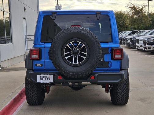 Hydro Blue Pearlcoat 2026 Jeep Wrangler Willys