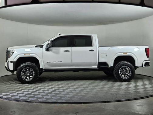 White Frost 2024 GMC Sierra 3500 Denali